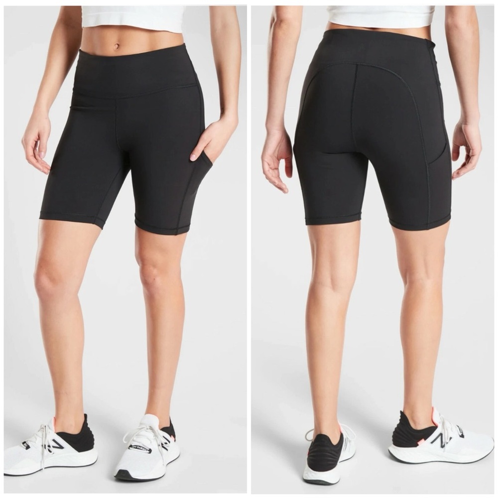 NWOT Athleta Ultimate Stash Pocket 7” Short Black Athletic Bike Yoga Sz XXS